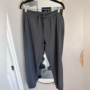 Men’s Lululemon jogger like new